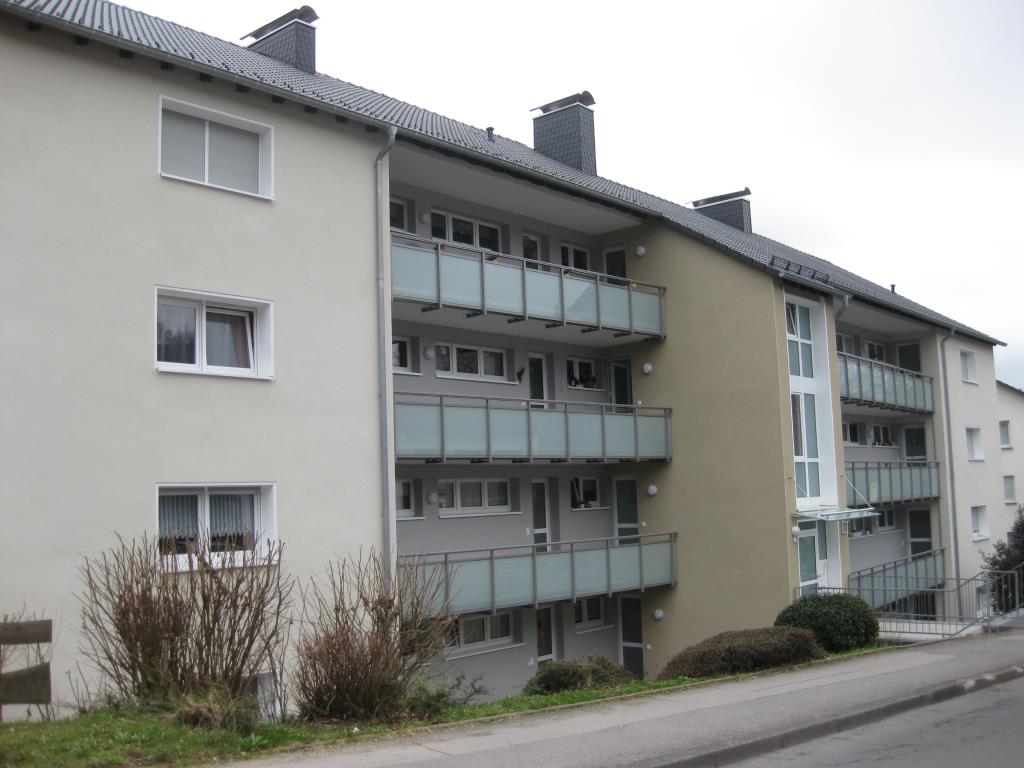 GROSSE DREI-ZIMMER-WOHNUNG MIT BALKON IM ORTSTEIL BUCKESFELD - Foto 5