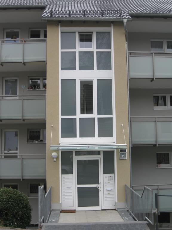 GROSSE DREI-ZIMMER-WOHNUNG MIT BALKON IM ORTSTEIL BUCKESFELD - Foto 3