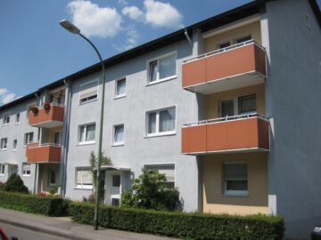 DREI-ZIMMER-DACHGESCHOSSWOHNUNG MIT BALKON IN GEVELNDORF, 58507 Lüdenscheid, Etagenwohnung