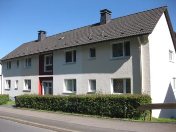 VIER-ZIMMER-WOHNUNG IN BRÜGGE, 58515 Lüdenscheid, Etagenwohnung