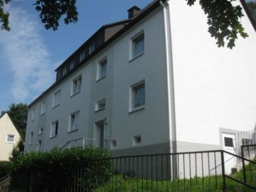 DREI-ZIMMER-WOHNUNG MIT 81 QM WOHNFLÄCHE IN DER RATHMECKE, 58513 Lüdenscheid, Etagenwohnung