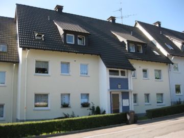 DREI-ZIMMER-WOHNUNG IM EG MIT BALKON IM SÜDEN VON LÜDENSCHEID, 58515 Lüdenscheid, Etagenwohnung