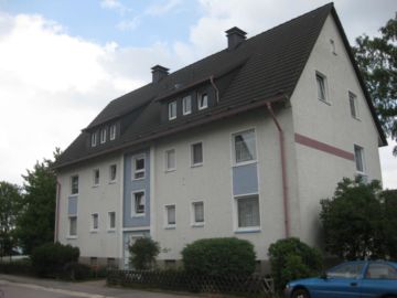DREI-ZIMMER-WOHNUNG IN LÜDENSCHEID-KALVE MIT BALKON, 58511 Lüdenscheid, Etagenwohnung