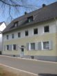 RATHMECKE: KLEINE DREI-ZIMMER-WOHNUNG - Hausansicht