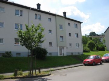ZWEI-ZIMMER-WOHNUNG MIT BALKON, 52 QM IN GEVELNDORF, 58507 Lüdenscheid, Etagenwohnung