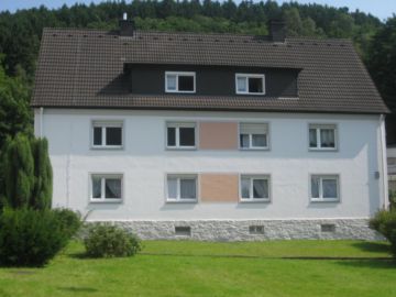 DREI-ZIMMER-WOHNUNG MIT KLEINEM BALKON IN LÜDENSCHEID-RATHMECKE, 58513 Lüdenscheid, Etagenwohnung
