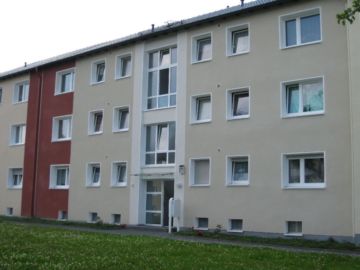 DREI-ZIMMER-WOHNUNG MIT BALKON IN GEVELNDORF, 58507 Lüdenscheid, Etagenwohnung
