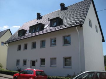 DREI-ZIMMER-WOHNUNG MIT BALKON IN BRÜGGE, 58515 Lüdenscheid, Etagenwohnung