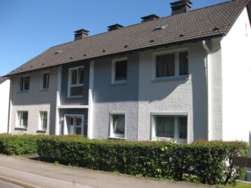DREI-ZIMMER-WOHNUNG MIT BALKON IN BRÜGGE, 58515 Lüdenscheid, Etagenwohnung