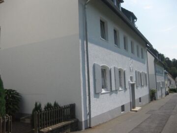 DREI-ZIMMER-ERDGESCHOSSWOHNUNG IM KRUMMENSCHEIDER WEG, 58513 Lüdenscheid, Etagenwohnung