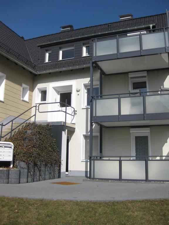 SCHÖNE 2-ZIMMER WOHNUNG MIT BALKON AM BUCKESFELD! - Foto 3