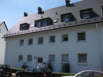 3 ZIMMER WOHNUNG IN BRÜGGE MIT BALKON UND BLICK INS GRÜNE, 58515 Lüdenscheid, Etagenwohnung