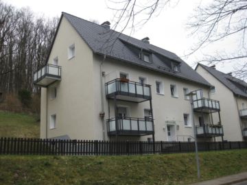 KLEINE ZWEI-ZIMMER-WOHNUNG MIT BALKON BEREICH BUCKESFELD, 58509 Lüdenscheid, Etagenwohnung
