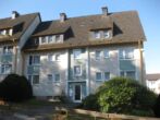 Hausansicht - DREI-ZIMMER-DACHGESCHOSSWOHNUNG IN LÜDENSCHEID ORTSTEIL KALVE